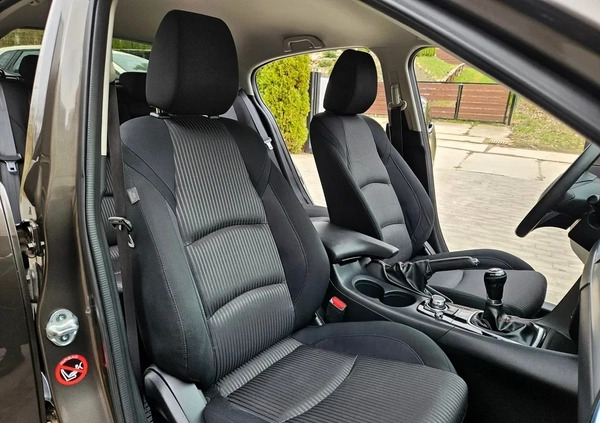 Mazda 3 cena 48900 przebieg: 152000, rok produkcji 2014 z Elbląg małe 781